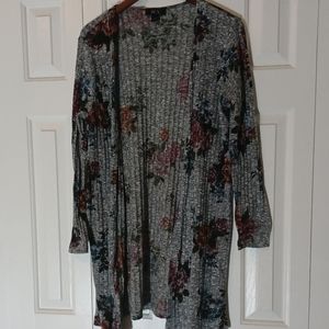 BCX XL Grey and Floral Cardigan